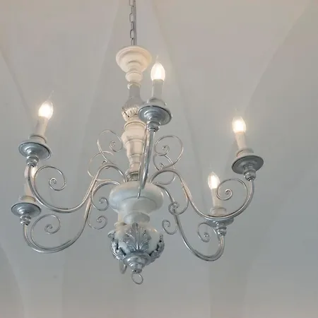 فندق مبيت وإفطار Nic.Ade *